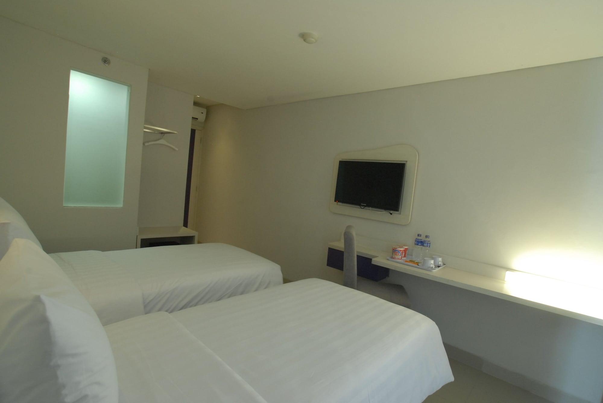 Vio Hotel Veteran Bandung Luaran gambar