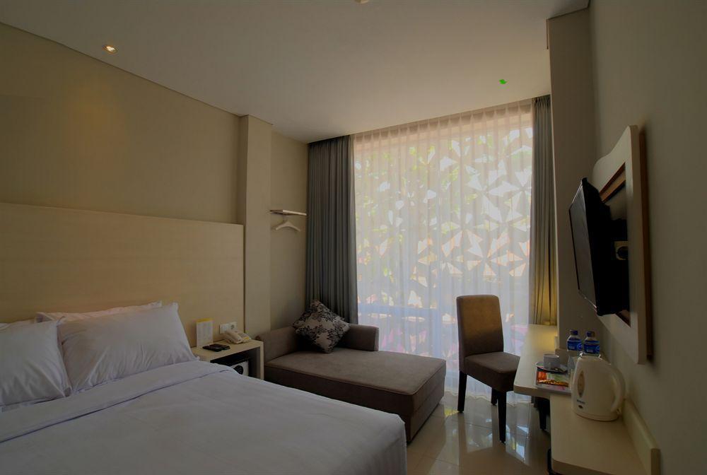 Vio Hotel Veteran Bandung Luaran gambar