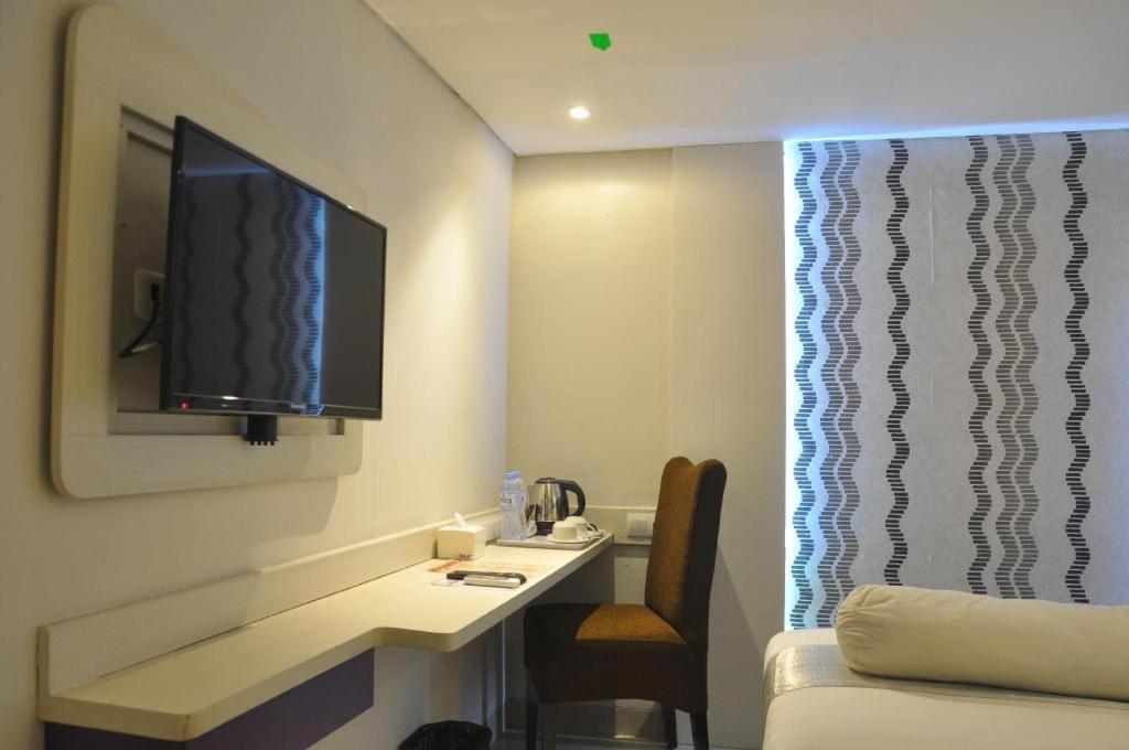 Vio Hotel Veteran Bandung Luaran gambar