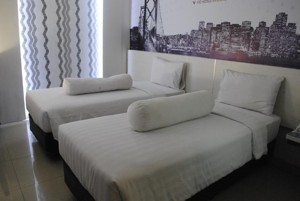 Vio Hotel Veteran Bandung Luaran gambar
